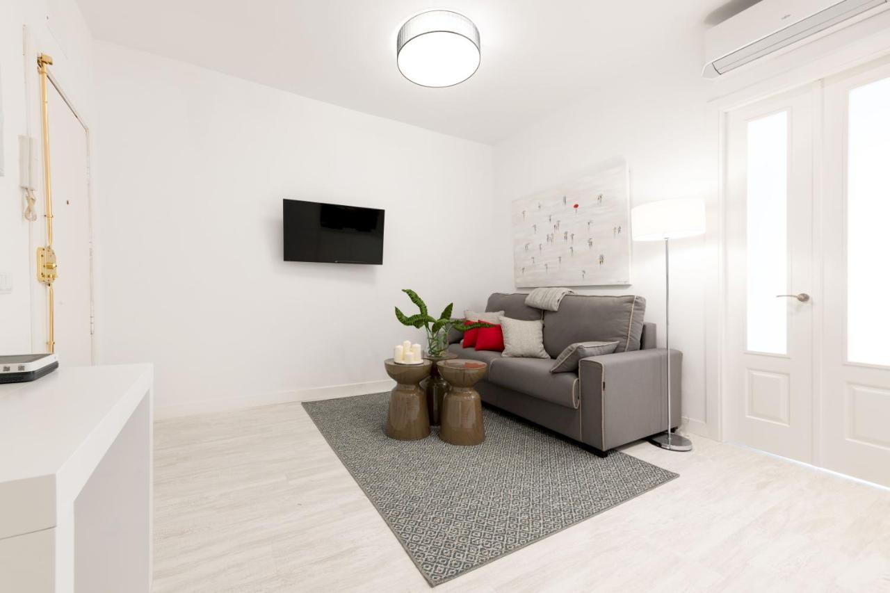 1 Bedroom 1 Bathroom- Lavapies- Minty Stay- Ave Maria Madrid Bagian luar foto