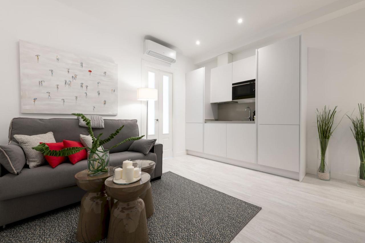 1 Bedroom 1 Bathroom- Lavapies- Minty Stay- Ave Maria Madrid Bagian luar foto